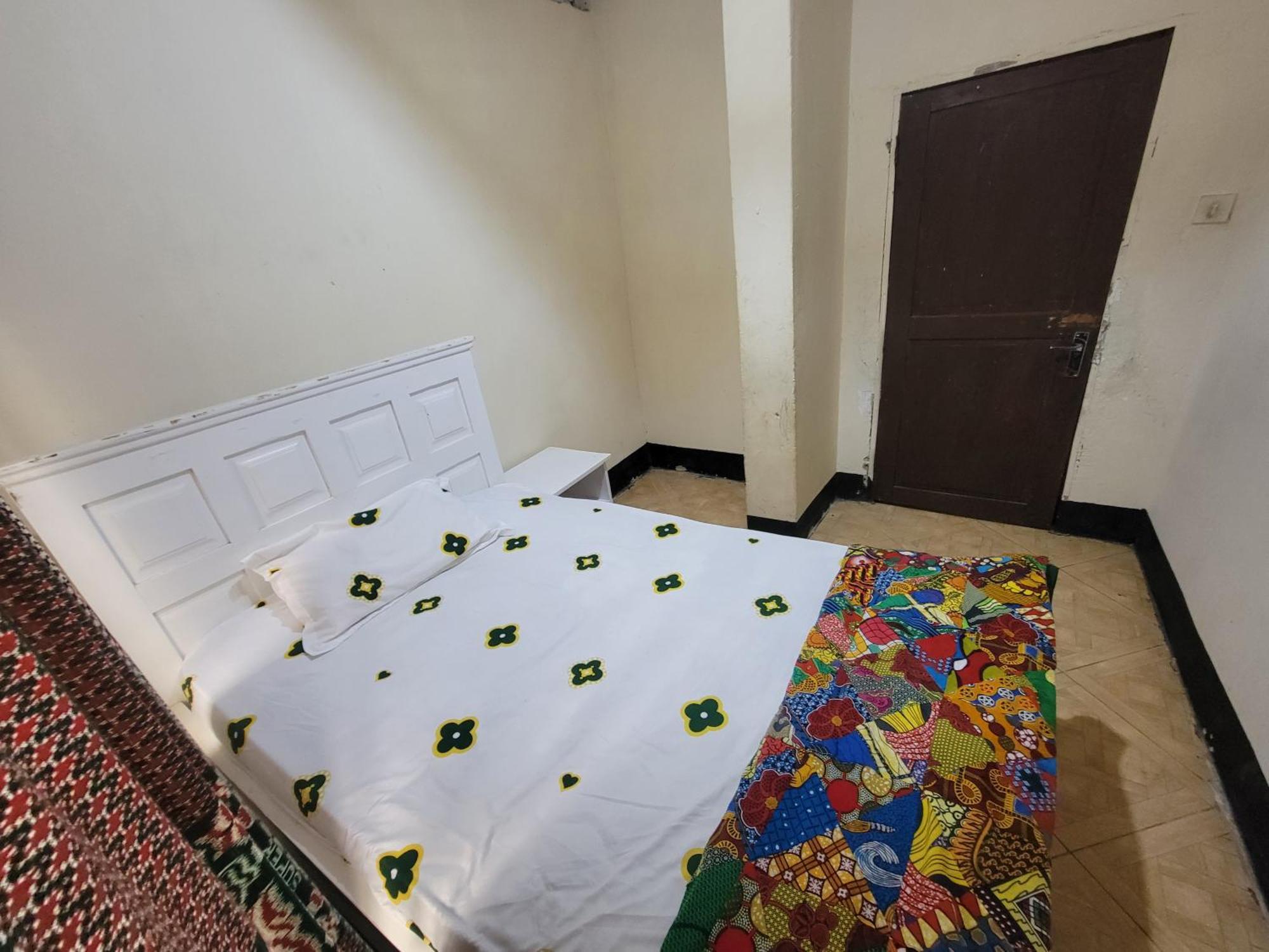 Safari Junction Backpackers Hostel Iringa Exterior photo